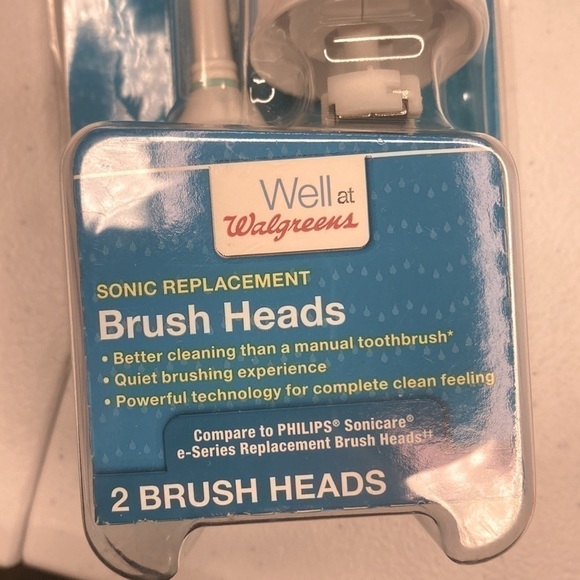 🆕 WALGREENS SONIC BRUSH HEAD REPLACEMENT 2 PACK - Picture 2 of 3